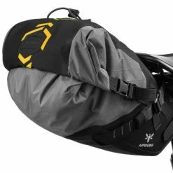 Sacoche De Selle Bikepacking 4.5L Ou 6L Backcountry Apidura -Remorques vélo Soldes sacoche de selle bikepacking 4 5l ou 6l backcountry apidura full 5