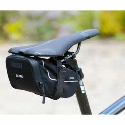 ZEFAL Sacoche De Selle Légère 0.9 L Z LIGHT PACK M Zéfal 9 ZEFAL Sacoche De Selle Légère 0.9 L Z LIGHT PACK M Zéfal -Remorques vélo Soldes sacoche de selle legere 0 9 l z light pack m zefal full 4