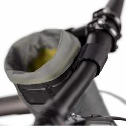 Sacoche Sur Guidon Vélo 1.2 L Backcountry Food Pouch Apidura Plus -Remorques vélo Soldes sacoche guidon apidura backcountry food pouch 1.2L 3