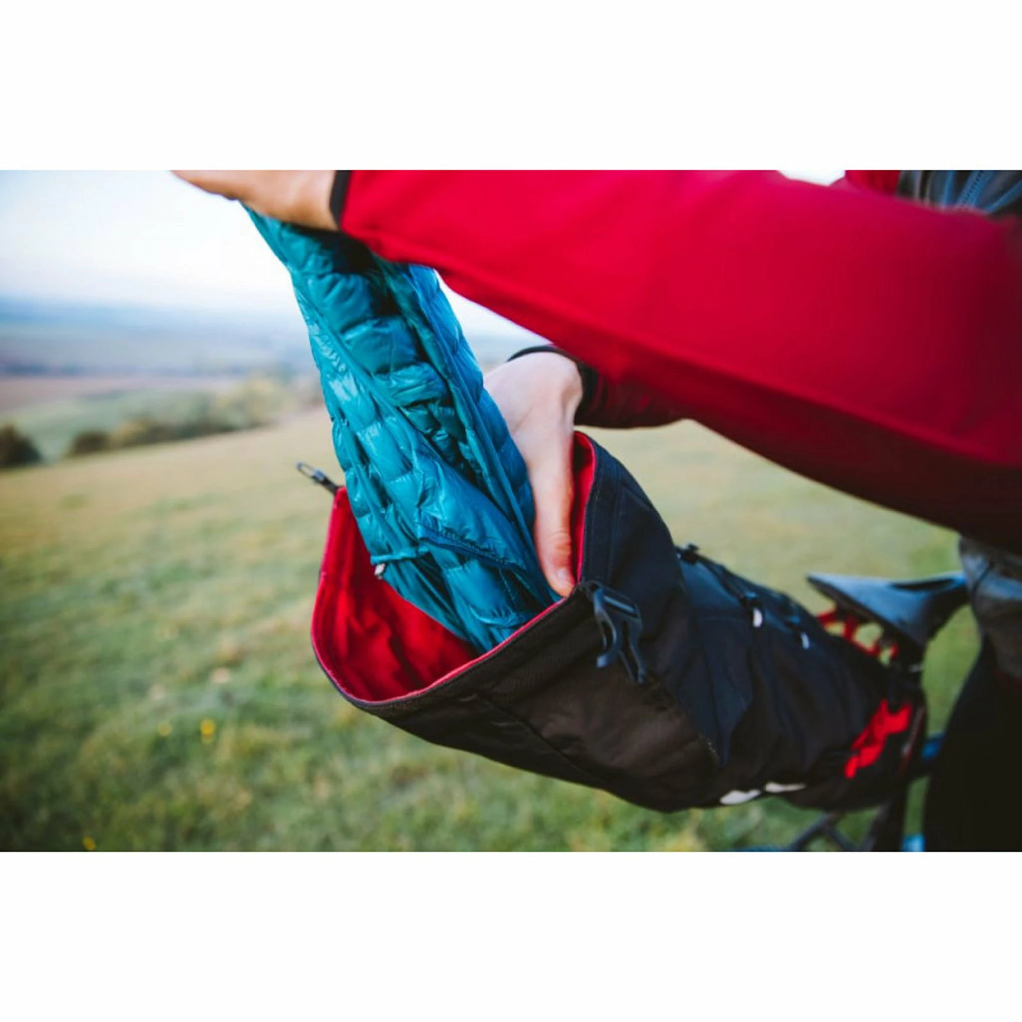 Sacoche De Selle Vélo Pour Le Bikepacking Z Adventure R11 Zefal 5 Sacoche De Selle Vélo Pour Le Bikepacking Z Adventure R11 Zefal – Image 3