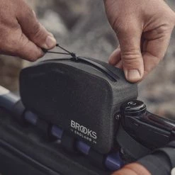 Sacoche Sur Tube Supérieur Brooks Pour Bikepacking 0.9L Scape -Remorques vélo Soldes sacoche sur tube superieur brooks pour bikepacking 0 9l scape full 4