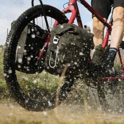 Sacoche Vélo Gravel Brooks étanche Sur Porte-bagages 13L Scape -Remorques vélo Soldes sacoche velo gravel brooks etanche sur porte bagages 13l scape full 6