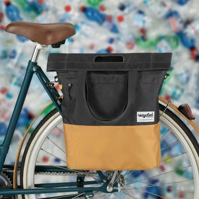 Sacoche Vélo Shopper 20 L En Matériau Recyclé Urban Proof 6 Sacoche Vélo Shopper 20 L En Matériau Recyclé Urban Proof – Image 4